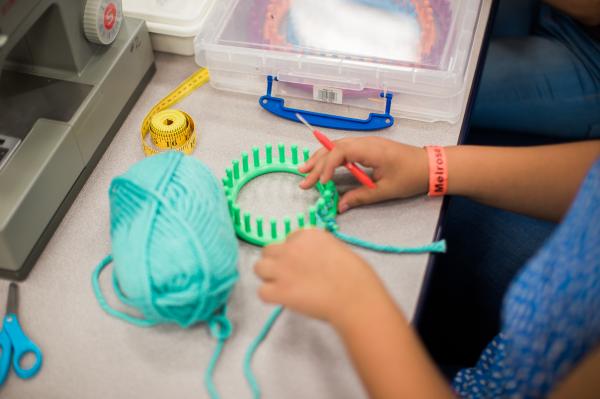 Kids Knitting Kit - Finger Puppets - Knitting on cloud nine